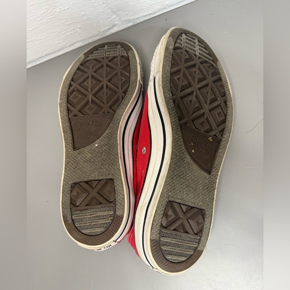 Unisex Converse Red Canvas Shoes with White Accents - Picture 6 of 6